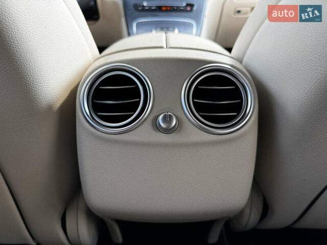 Черный Мерседес GLC-Class Coupe, объемом двигателя 2 л и пробегом 97 тыс. км за 37300 $, фото 38 на Automoto.ua