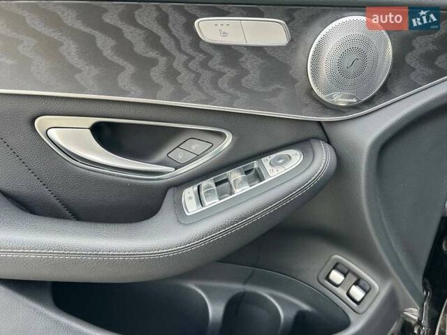 Черный Мерседес GLC-Class Coupe, объемом двигателя 2.99 л и пробегом 253 тыс. км за 39900 $, фото 14 на Automoto.ua