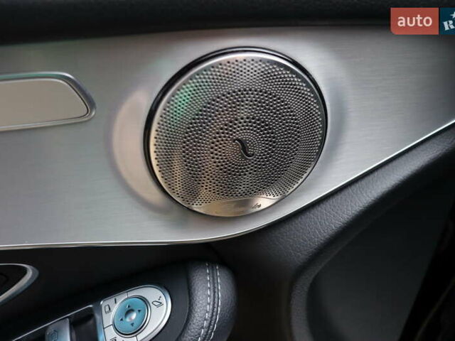 Чорний Мерседес GLC-Class Coupe, об'ємом двигуна 2.2 л та пробігом 127 тис. км за 38900 $, фото 16 на Automoto.ua