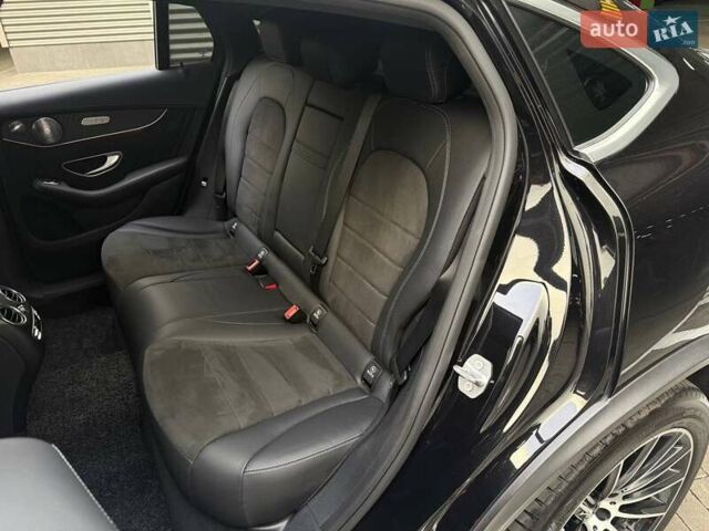 Чорний Мерседес GLC-Class Coupe, об'ємом двигуна 2.14 л та пробігом 176 тис. км за 38990 $, фото 12 на Automoto.ua