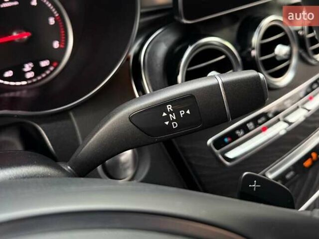 Чорний Мерседес GLC-Class Coupe, об'ємом двигуна 2.14 л та пробігом 176 тис. км за 38990 $, фото 18 на Automoto.ua