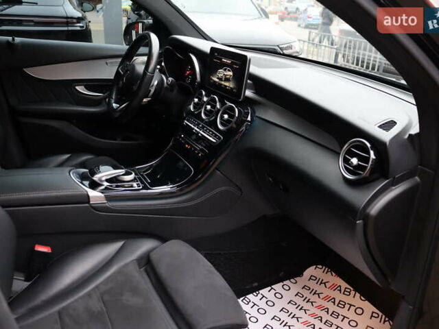 Чорний Мерседес GLC-Class Coupe, об'ємом двигуна 2.2 л та пробігом 127 тис. км за 38900 $, фото 48 на Automoto.ua