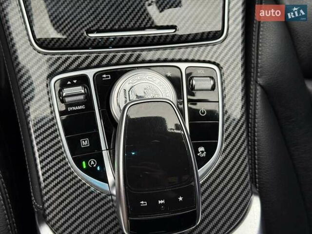 Черный Мерседес GLC-Class Coupe, объемом двигателя 2.2 л и пробегом 124 тыс. км за 38500 $, фото 24 на Automoto.ua