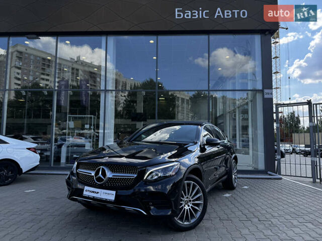 Черный Мерседес GLC-Class Coupe, объемом двигателя 2 л и пробегом 97 тыс. км за 37300 $, фото 1 на Automoto.ua
