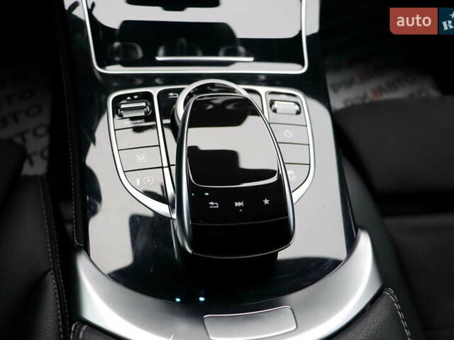 Чорний Мерседес GLC-Class Coupe, об'ємом двигуна 2.2 л та пробігом 127 тис. км за 38900 $, фото 29 на Automoto.ua