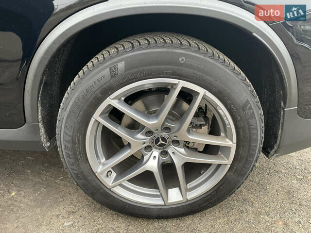 Черный Мерседес GLC-Class Coupe, объемом двигателя 2.14 л и пробегом 111 тыс. км за 39000 $, фото 25 на Automoto.ua