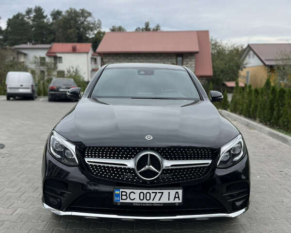 Чорний Мерседес GLC-Class Coupe, об'ємом двигуна 0 л та пробігом 130 тис. км за 39999 $, фото 4 на Automoto.ua