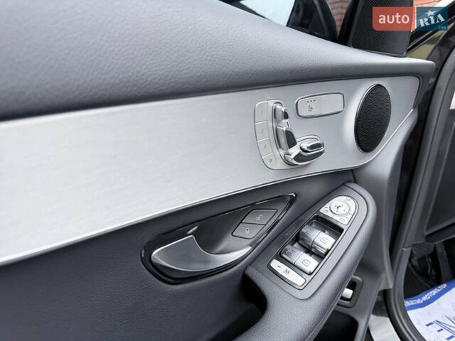 Черный Мерседес GLC-Class Coupe, объемом двигателя 2.14 л и пробегом 89 тыс. км за 36900 $, фото 19 на Automoto.ua