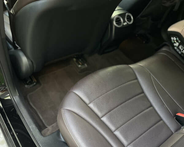 Чорний Мерседес GLC-Class Coupe, об'ємом двигуна 1.99 л та пробігом 114 тис. км за 35899 $, фото 21 на Automoto.ua