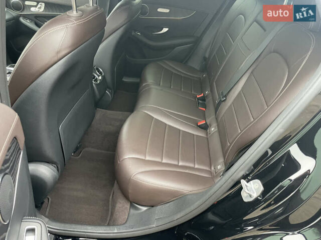 Черный Мерседес GLC-Class Coupe, объемом двигателя 2.14 л и пробегом 111 тыс. км за 39000 $, фото 15 на Automoto.ua