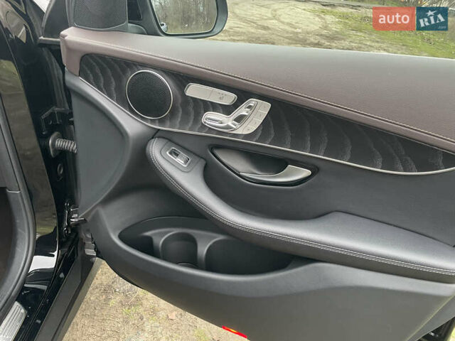 Черный Мерседес GLC-Class Coupe, объемом двигателя 2.14 л и пробегом 111 тыс. км за 39000 $, фото 16 на Automoto.ua