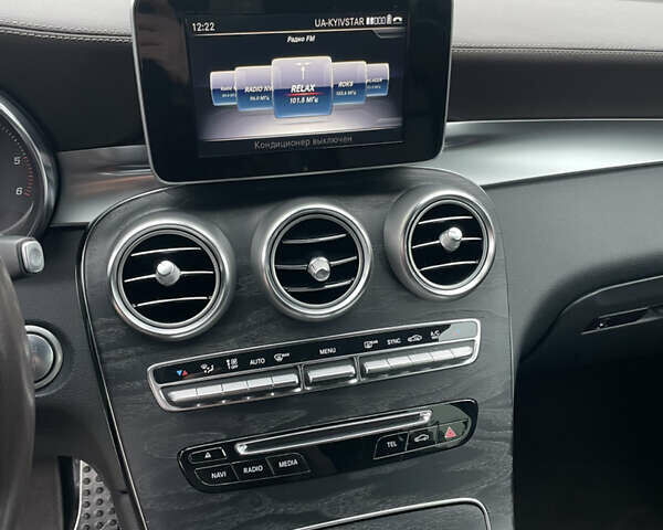 Черный Мерседес GLC-Class Coupe, объемом двигателя 2.14 л и пробегом 111 тыс. км за 39000 $, фото 22 на Automoto.ua