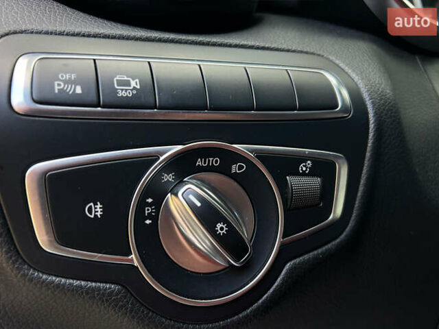 Чорний Мерседес GLC-Class Coupe, об'ємом двигуна 2.2 л та пробігом 131 тис. км за 39500 $, фото 21 на Automoto.ua