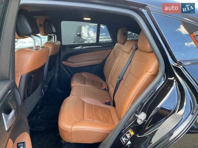 Черный Мерседес GLC-Class Coupe, объемом двигателя 3 л и пробегом 61 тыс. км за 55800 $, фото 22 на Automoto.ua