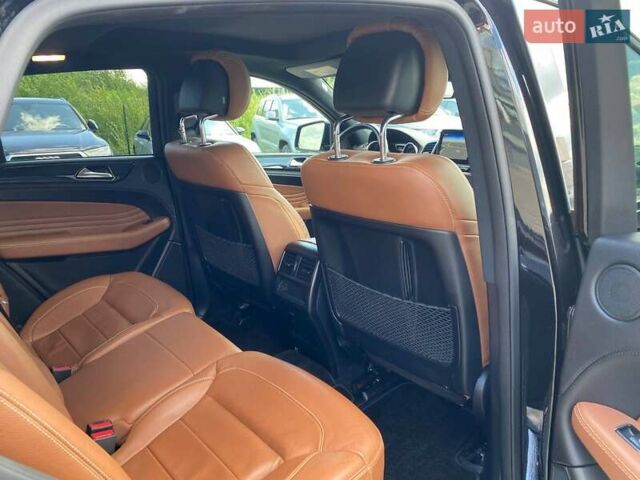 Черный Мерседес GLC-Class Coupe, объемом двигателя 3 л и пробегом 61 тыс. км за 55800 $, фото 25 на Automoto.ua