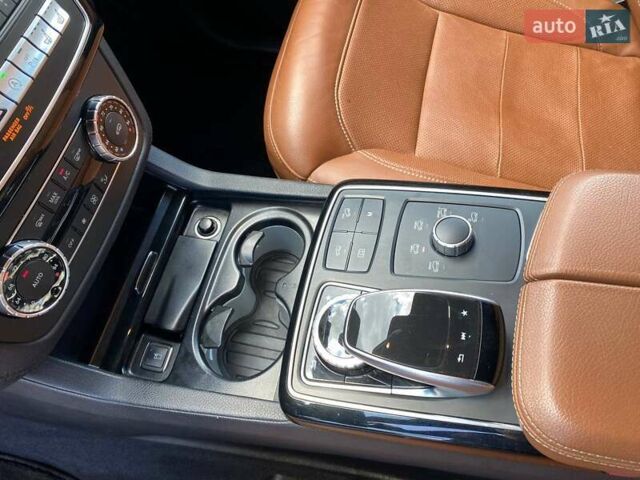 Черный Мерседес GLC-Class Coupe, объемом двигателя 3 л и пробегом 61 тыс. км за 55800 $, фото 19 на Automoto.ua