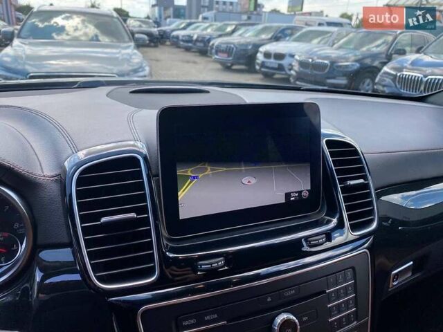 Черный Мерседес GLC-Class Coupe, объемом двигателя 3 л и пробегом 61 тыс. км за 55800 $, фото 17 на Automoto.ua