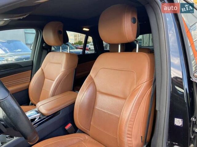 Черный Мерседес GLC-Class Coupe, объемом двигателя 3 л и пробегом 61 тыс. км за 55800 $, фото 21 на Automoto.ua