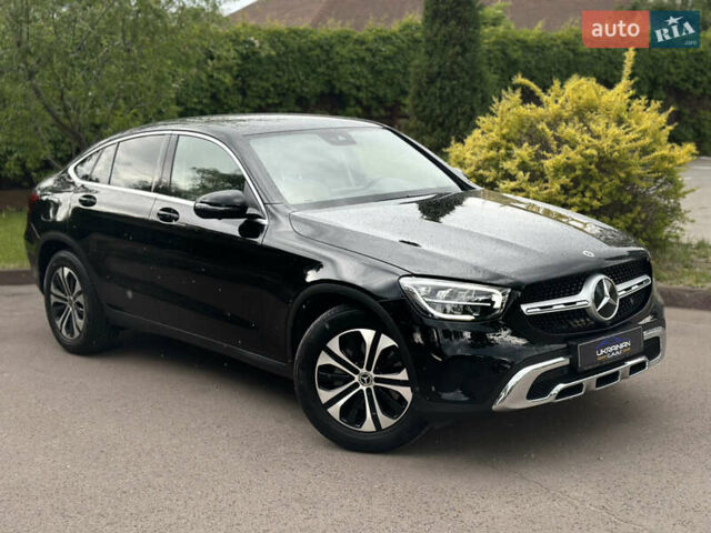 Черный Мерседес GLC-Class Coupe, объемом двигателя 1.95 л и пробегом 52 тыс. км за 45999 $, фото 8 на Automoto.ua