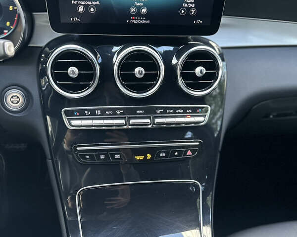 Черный Мерседес GLC-Class Coupe, объемом двигателя 2.93 л и пробегом 81 тыс. км за 54500 $, фото 22 на Automoto.ua