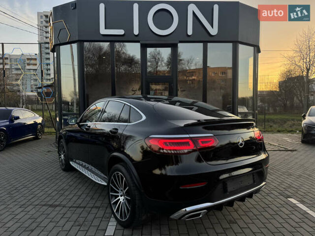 Чорний Мерседес GLC-Class Coupe, об'ємом двигуна 2.93 л та пробігом 88 тис. км за 49499 $, фото 3 на Automoto.ua