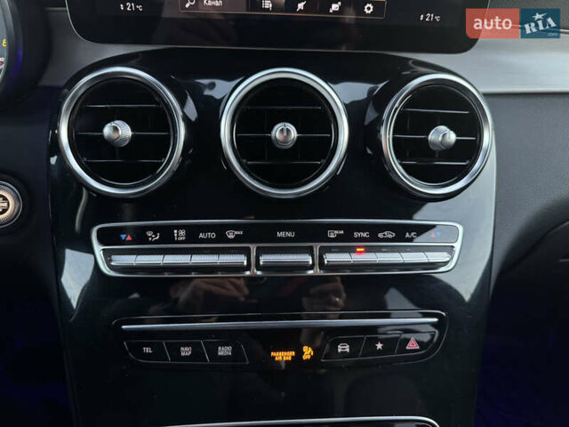 Чорний Мерседес GLC-Class Coupe, об'ємом двигуна 2.93 л та пробігом 88 тис. км за 49499 $, фото 21 на Automoto.ua