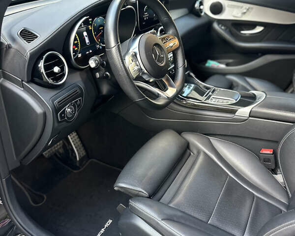 Черный Мерседес GLC-Class Coupe, объемом двигателя 2.93 л и пробегом 81 тыс. км за 54500 $, фото 24 на Automoto.ua