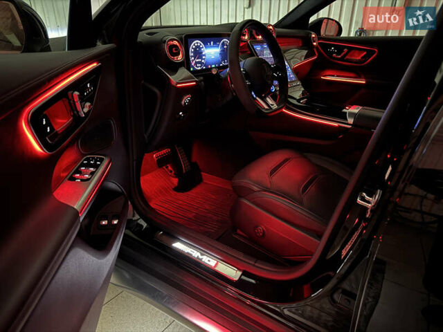 Мерседес GLC-Class Coupe 2024 у Києві на Automoto.ua Чорний Мерседес GLC-Class Coupe, об'ємом двигуна 2 л та пробігом 19 тис. км за 129999 $, фото 37 на Automoto.ua