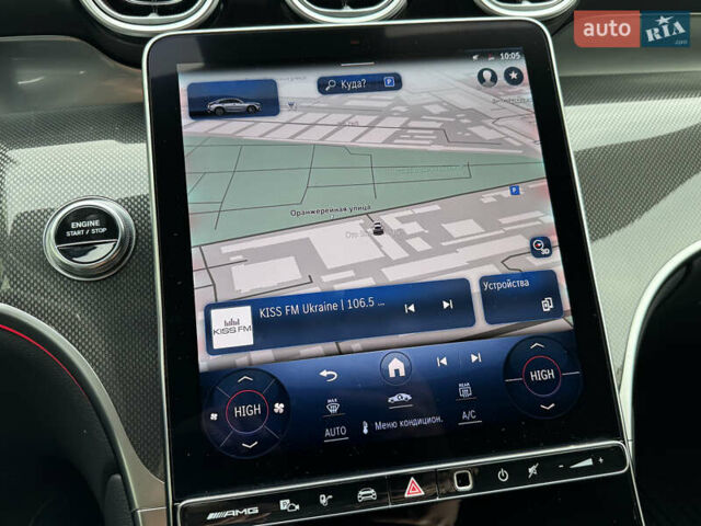 Мерседес GLC-Class Coupe 2024 у Києві на Automoto.ua Чорний Мерседес GLC-Class Coupe, об'ємом двигуна 2 л та пробігом 19 тис. км за 129999 $, фото 68 на Automoto.ua