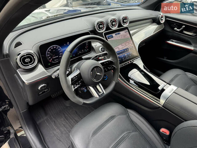 Мерседес GLC-Class Coupe 2024 у Києві на Automoto.ua Чорний Мерседес GLC-Class Coupe, об'ємом двигуна 2 л та пробігом 19 тис. км за 129999 $, фото 11 на Automoto.ua