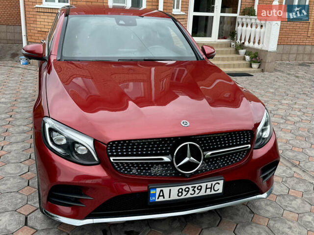 Червоний Мерседес GLC-Class Coupe, об'ємом двигуна 1.99 л та пробігом 147 тис. км за 40900 $, фото 1 на Automoto.ua