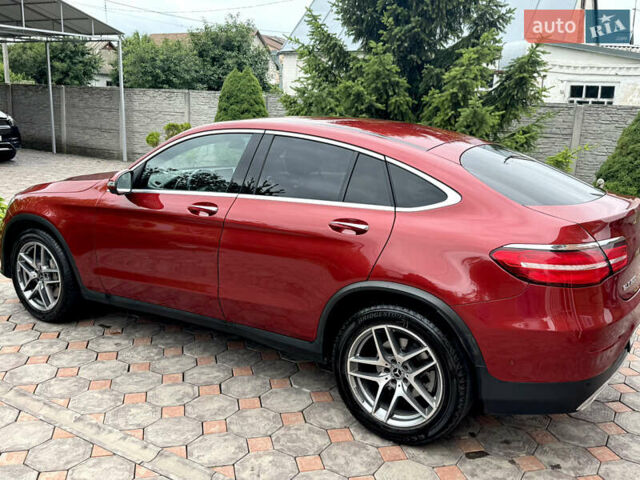 Червоний Мерседес GLC-Class Coupe, об'ємом двигуна 1.99 л та пробігом 147 тис. км за 40900 $, фото 5 на Automoto.ua