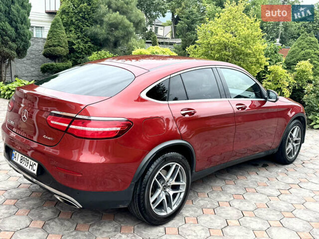 Червоний Мерседес GLC-Class Coupe, об'ємом двигуна 1.99 л та пробігом 147 тис. км за 40900 $, фото 2 на Automoto.ua