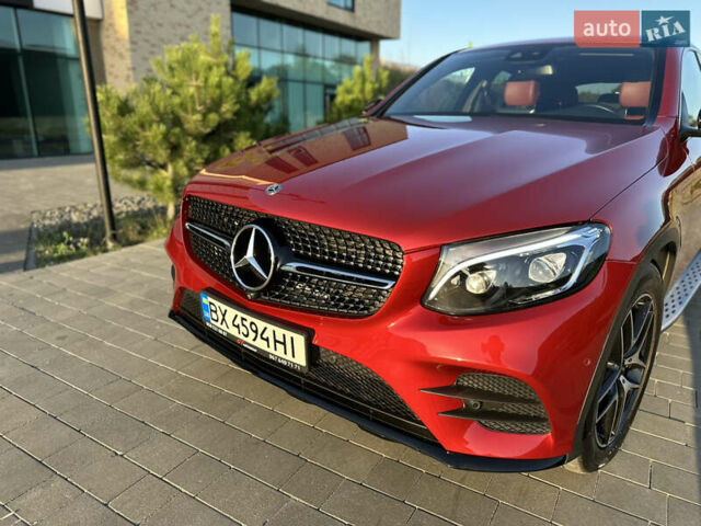 Красный Мерседес GLC-Class Coupe, объемом двигателя 2.14 л и пробегом 65 тыс. км за 43000 $, фото 4 на Automoto.ua