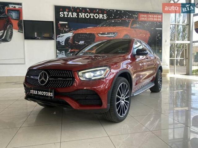 Червоний Мерседес GLC-Class Coupe, об'ємом двигуна 1.99 л та пробігом 80 тис. км за 42500 $, фото 2 на Automoto.ua