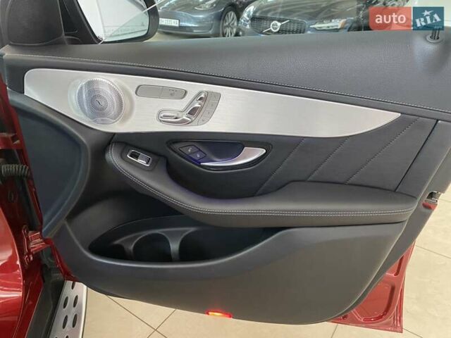 Червоний Мерседес GLC-Class Coupe, об'ємом двигуна 1.99 л та пробігом 80 тис. км за 42500 $, фото 43 на Automoto.ua