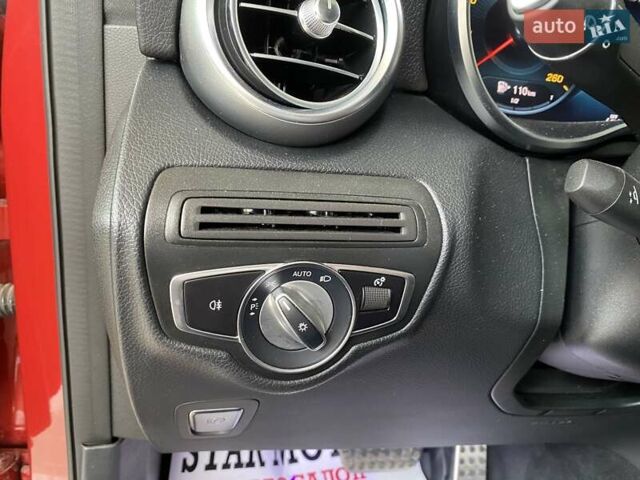 Червоний Мерседес GLC-Class Coupe, об'ємом двигуна 1.99 л та пробігом 80 тис. км за 42500 $, фото 26 на Automoto.ua