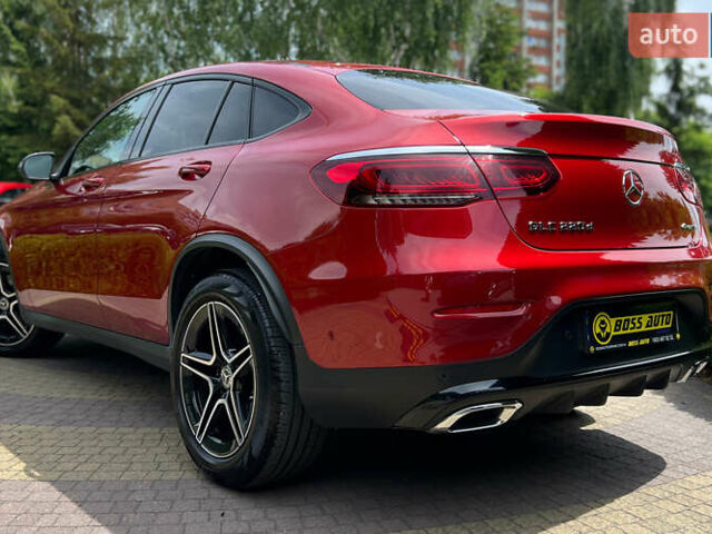 Красный Мерседес GLC-Class Coupe, объемом двигателя 2 л и пробегом 77 тыс. км за 65990 $, фото 9 на Automoto.ua