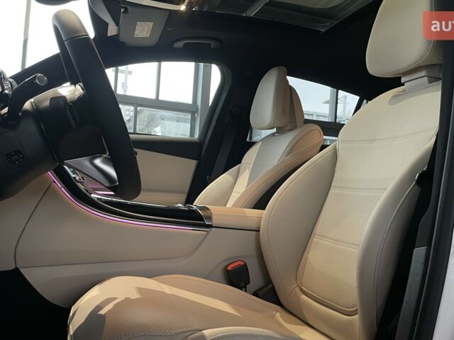 купити нове авто Мерседес GLC-Class Coupe 2025 року від офіційного дилера Mercedes-Benz на Набережній Мерседес фото