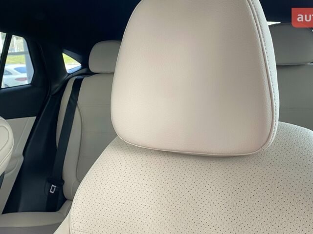 Мерседес GLC-Class Coupe 2025 року купити нове авто Мерседес GLC-Class Coupe 2025 року від офіційного дилера УКРАВТО ХМЕЛЬНИЦЬКИЙ Mercedes-Benz Мерседес фото