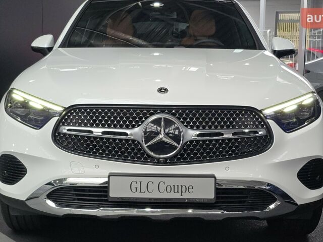 Мерседес GLC-Class Coupe, объемом двигателя 1.99 л и пробегом 0 тыс. км за 88625 $, фото 2 на Automoto.ua