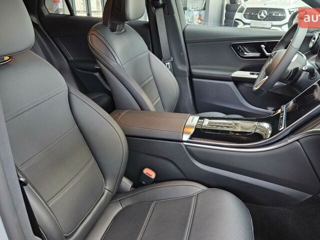 Мерседес GLC-Class Coupe, объемом двигателя 1.99 л и пробегом 0 тыс. км за 93300 $, фото 11 на Automoto.ua