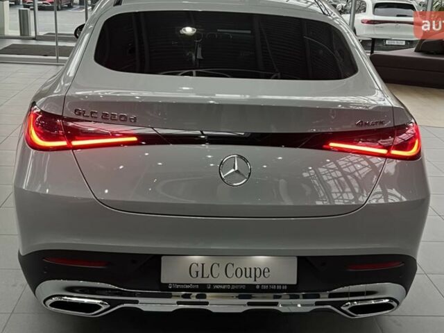 Мерседес GLC-Class Coupe, об'ємом двигуна 1.99 л та пробігом 0 тис. км за 84993 $, фото 6 на Automoto.ua