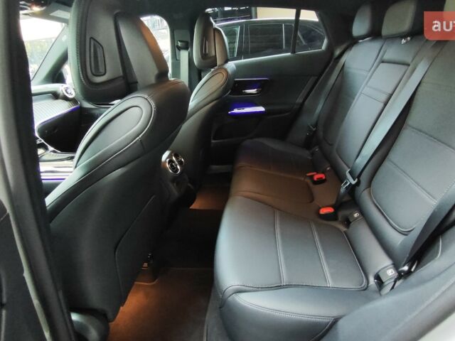 Мерседес GLC-Class Coupe, объемом двигателя 1.99 л и пробегом 0 тыс. км за 93047 $, фото 23 на Automoto.ua