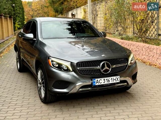 Серый Мерседес GLC-Class Coupe, объемом двигателя 1.99 л и пробегом 140 тыс. км за 37900 $, фото 8 на Automoto.ua