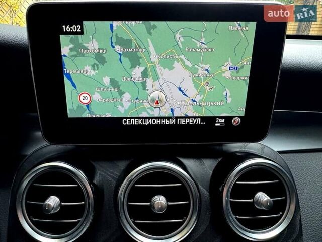 Серый Мерседес GLC-Class Coupe, объемом двигателя 1.99 л и пробегом 140 тыс. км за 37900 $, фото 55 на Automoto.ua