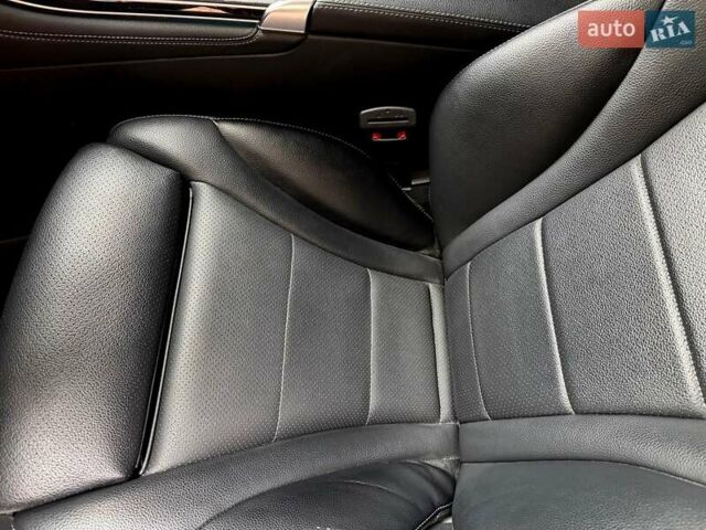 Серый Мерседес GLC-Class Coupe, объемом двигателя 1.99 л и пробегом 140 тыс. км за 37900 $, фото 42 на Automoto.ua