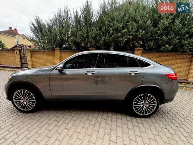 Серый Мерседес GLC-Class Coupe, объемом двигателя 1.99 л и пробегом 140 тыс. км за 37900 $, фото 17 на Automoto.ua