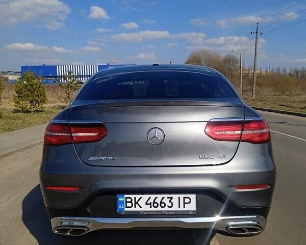 Мерседес GLC-Class Coupe 2018 в Ровно на Automoto.ua Серый Мерседес GLC-Class Coupe, объемом двигателя 1.99 л и пробегом 69 тыс. км за 38900 $, фото 7 на Automoto.ua