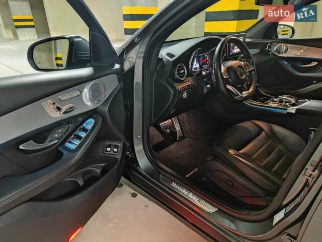 Серый Мерседес GLC-Class Coupe, объемом двигателя 2.99 л и пробегом 124 тыс. км за 45900 $, фото 16 на Automoto.ua